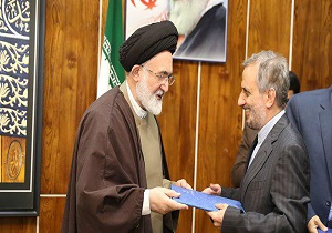 جعفر شمسیان معاون توسعه مدیریت و منابع بعثه مقام معظم رهبری شد