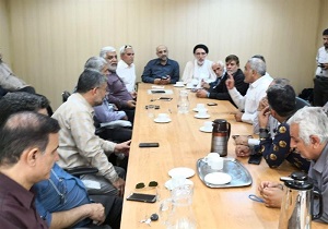اعتراض جانبازان و ایثارگران آبادانی در اعتراض به عزل و نصب‌های سیاسی در آبادان