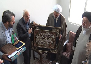 نماینده ولی فقیه در استان سمنان با دو معلم در سمنان دیدار کرد