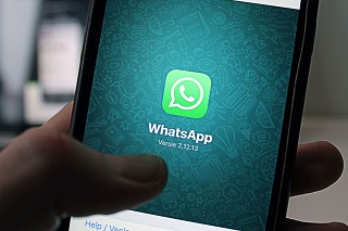قابلیت تماس تصویری و ارسال استیکر به WhatsApp افزوده شد +تصویر