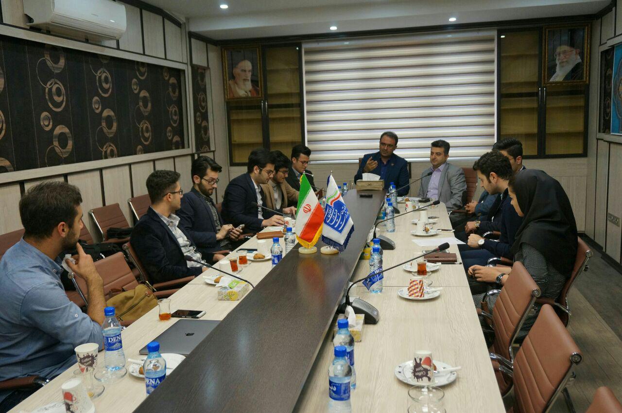 تلاش کنیم تا با شناسایی استعدادها در حوزه ICT زمینه رشد و توسعه این حوزه را سرعت ببخشیم.