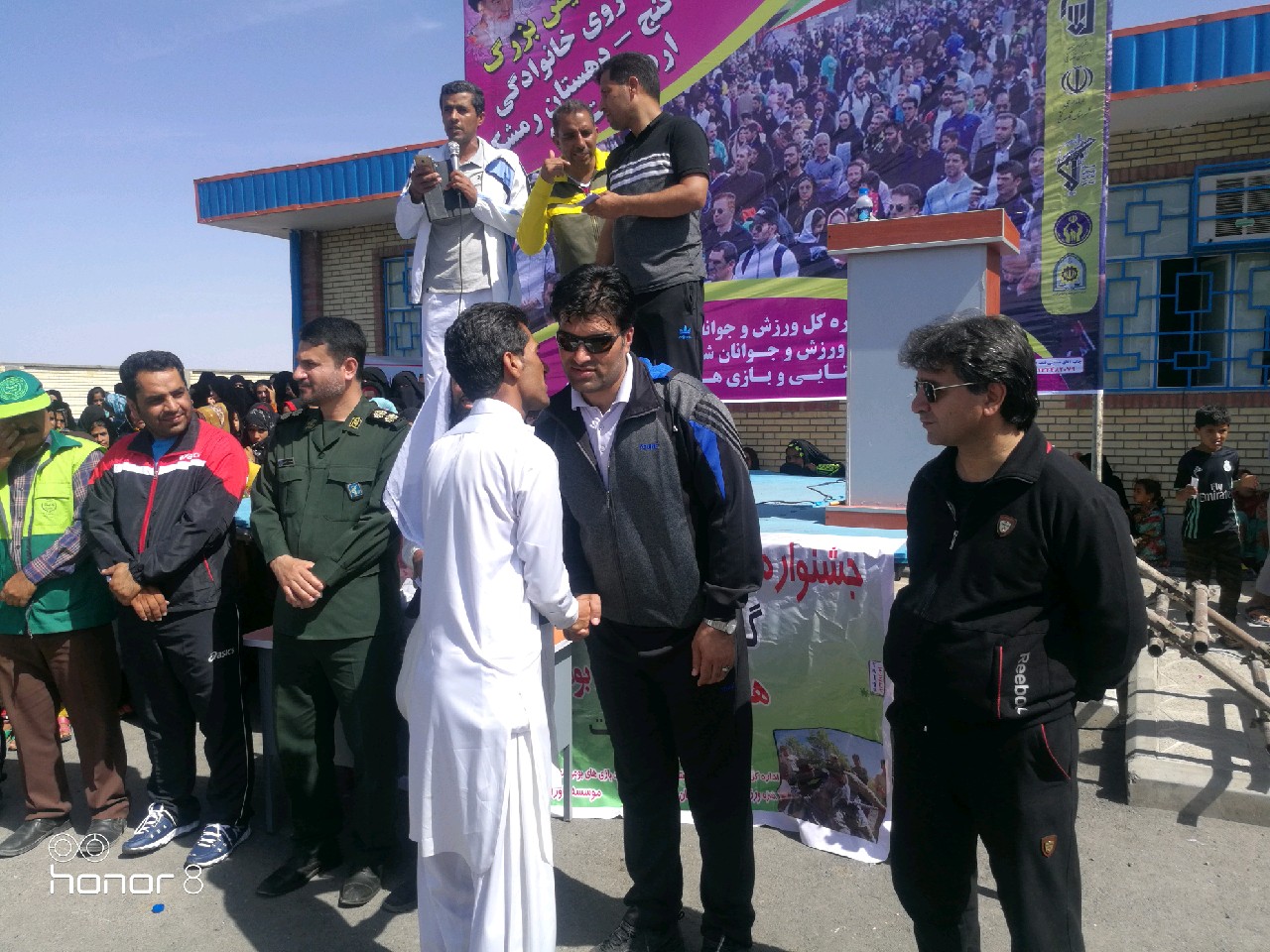 برگزاری همایش پیاده روی خانوادگی در رمشک + تصاویر