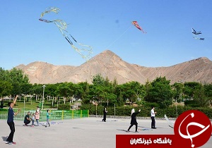 پرواز بادبادک‌ها در یزد