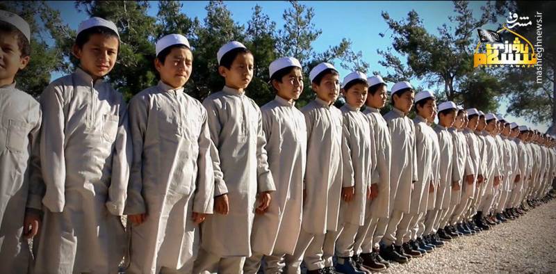 تروریستهای چینی که در یک قدمی دمشق آموزش میبینند/ سفر ۲۰هزار کیلومتری برای تروریست شدن! +عکس تروریستهای چینی که در یک قدمی دمشق آموزش میبینند/ سفر ۲۰هزار کیلومتری برای تروریست شدن! +عکس