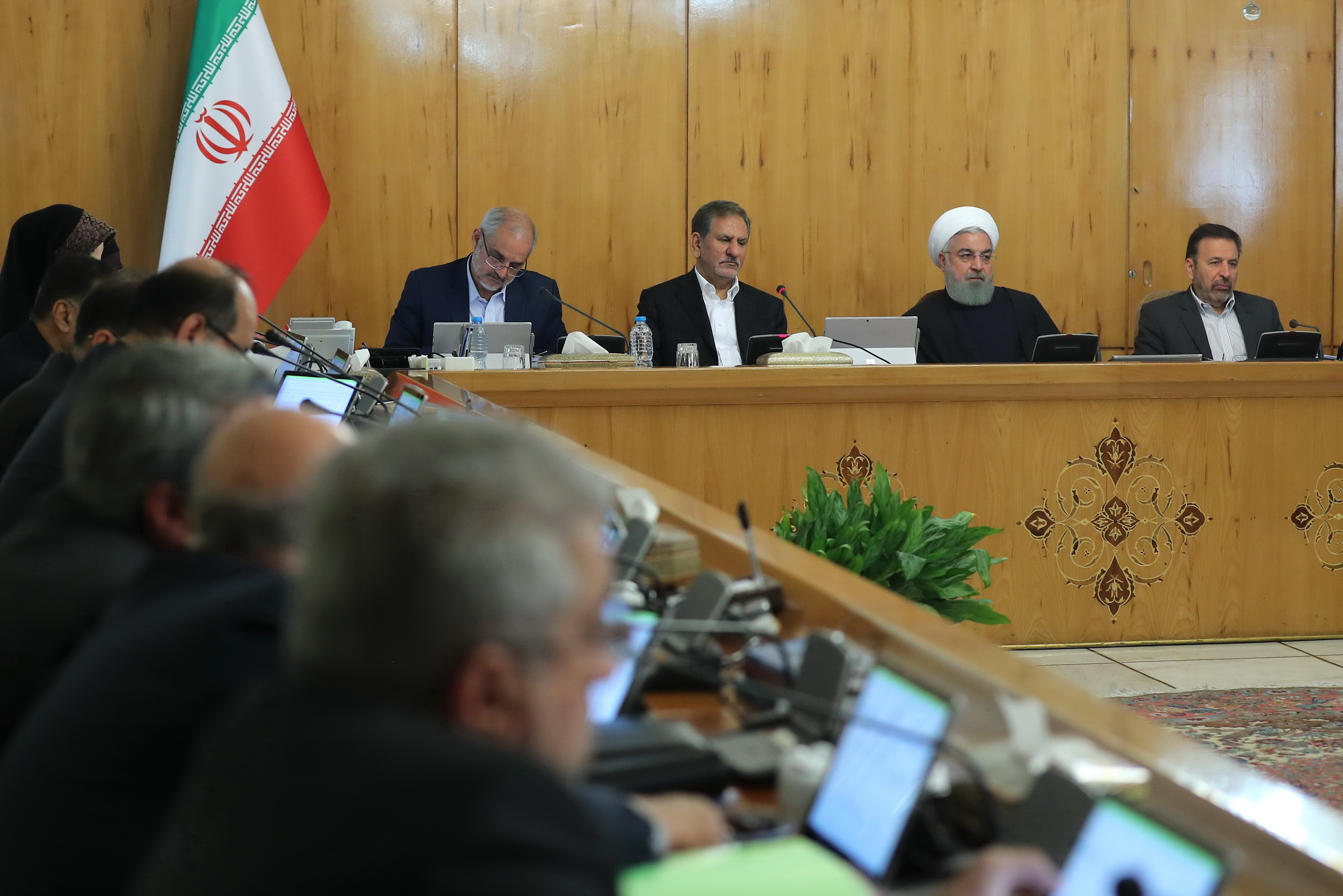 آیین نامه اجرایی مربوط به بازنشستگی کارکنان دولت در سال 97 تصویب شد