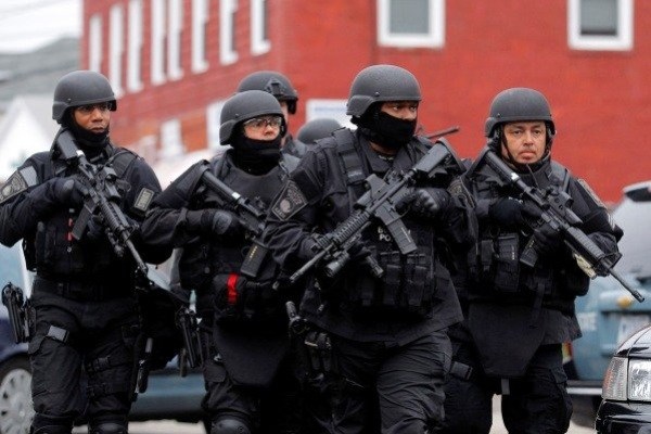 روایت خبرنگار مصدوم صدا و سیما از برخورد خشونت آمیز پلیس فرانسه