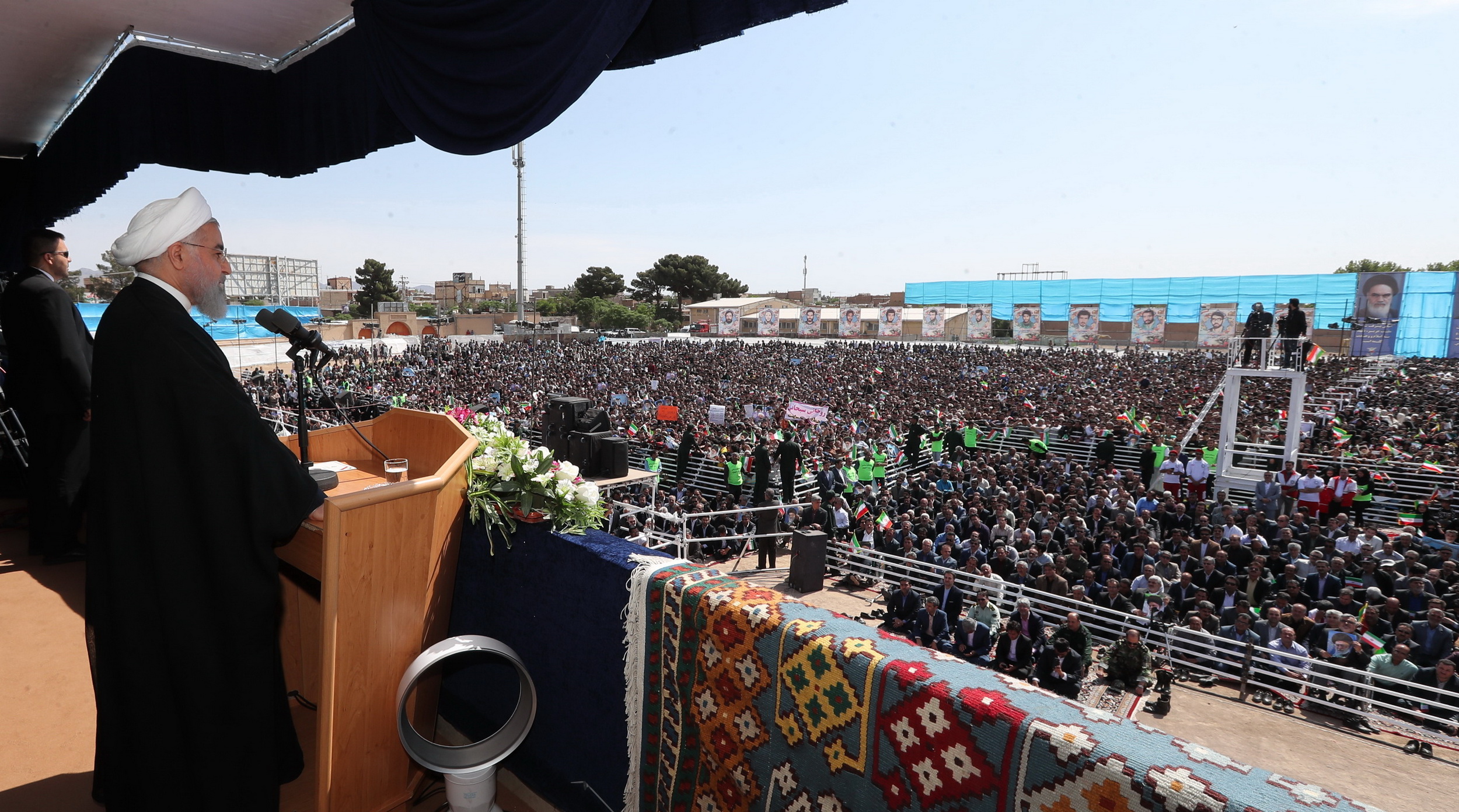 اگر آمریکا از برجام خارج شود، بزودی دچار پشیمانی تاریخی می&zwnj;شود/راجع به سلاح دفاعی با کسی مذاکره نمی&zwnj;کنیم