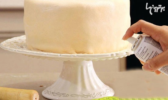 طرز تهیه کیک شیفون با تزیین گل