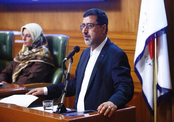 شهردار تهران باید شخصیتی کاریزماتیک، سیاسی و اثر گذار باشد/ حاضرم ملک شهرداری را به بیت&zwnj;المال برگردانم