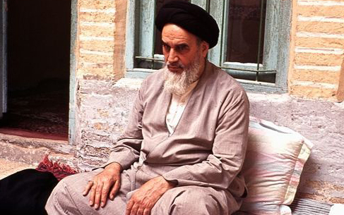 سوال عجیب خبرنگار آمریکایی درباره خانه امام خمینی(ره)