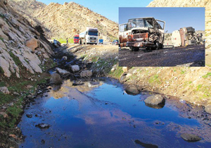 سقوط تریلر به داخل رود خانه کشکان پلدختر