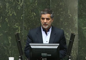 نقوی&zwnj;حسینی: اصلاحات در لایحه مبارزه با پولشویی خواسته FATF است/لاریجانی: این موضوع ربطی به مباحث تروریستی ندارد