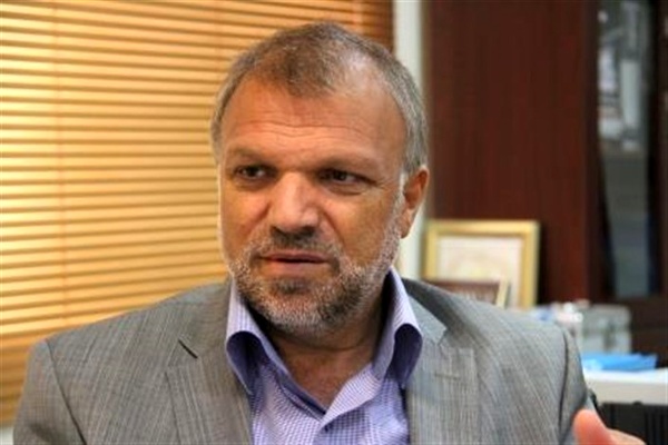 تعامل  اساتید و بدنه دانشگاه می تواند در رفع چالش های موجود گره گشا باشد