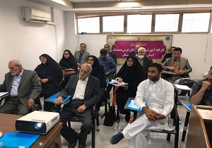 برگزاری دوره آموزشی فروشندگان فرش دستباف در زاهدان