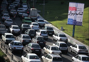 کاری از دست پلیس برای کاهش ترافیک نمایشگاه برنمی&zwnj;آید/ مخالفت&zwnj;مان با برگزاری نمایشگاه&zwnj;ها تأثیری ندارد