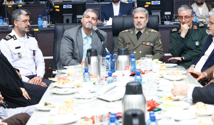 ایران اسلامی قابل تهدید توسط هیچ قدرت خارجی نیست/ دشمنان دیگر سخنی از گزینه های نظامی مطرح نمی کنند