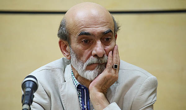 زندگی امروزی با نگاه قرآنی باید بسط داده شود/ باید به عنصر قصه گویی در قرآن بالید