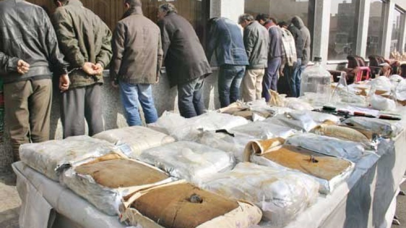 بازداشت بیش از ۸۰ قاچاقچی مواد مخدر در هفته گذشته