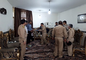 دیدار  جمعی از  کارکنان پایگاه دریایی خرمشهر با خانواده شهدا و جانبازان