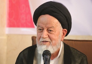 از ماه رمضان برای افزایش معنویت نسل جوان استفاده شود