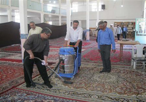 &nbsp;&nbsp;&nbsp;غبار روبی ۱۲۰ مسجد تویسرکان