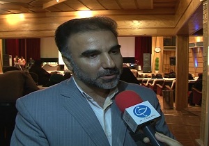 اولین همایش آموزگاران عشق دریزد برگزارشد