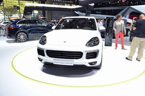 رونمایی از پورشه کاین E-Hybrid مدل 2018