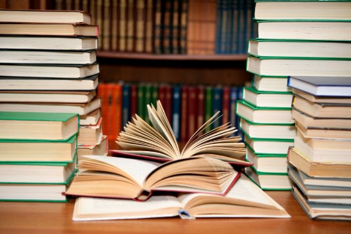 گلایه ناشران شهرستانی از بی عدالتی در توزیع کتاب
