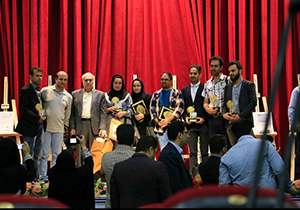 معرفی برگزیدگان جشنواره مطبوعات فارس