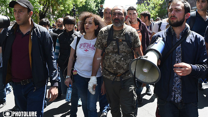 نخست وزیر جدید ارمنستان را بیشتر بشناسیم+ تصاویر