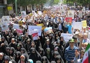 راهپیمایی ضد استکباری در قزوین