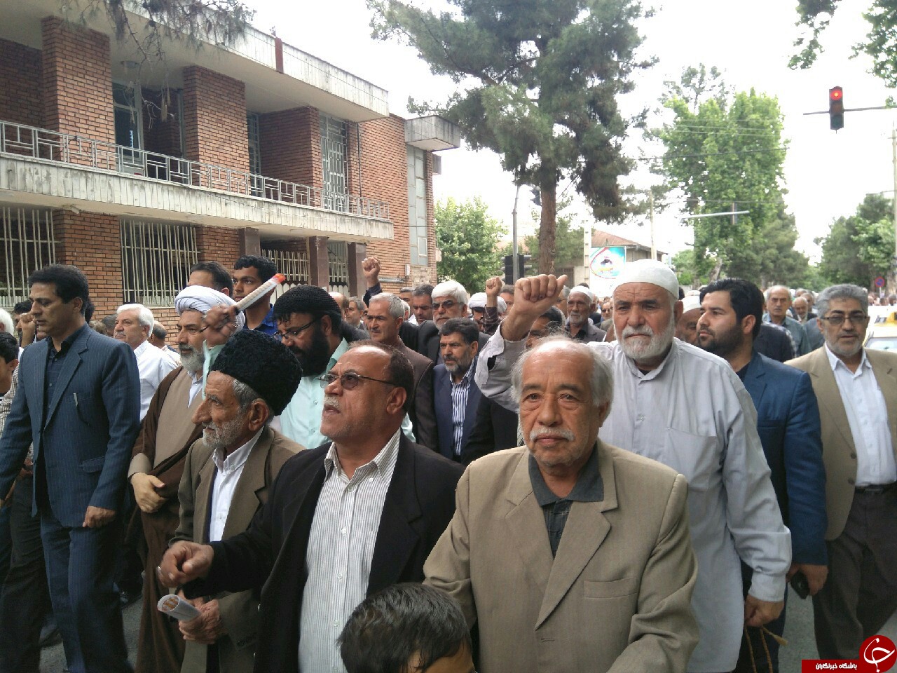مردم گلستان عهدشکنی آمریکا را محکوم کردند