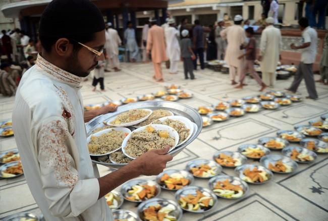 بهترین کارها ( ثواب ها ) در ماه رمضان چیست؟