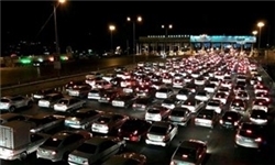 محور مرزن&zwnj;آباد به کرج یک&zwnj;طرفه است/ ترافیک نیمه&zwnj;سنگین در جاده&zwnj;های مازندران