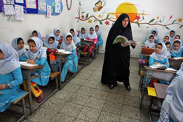 موافقت مشروط با تعطیلات زمستانی داریم/ مجلس متولی اصلی تغییر تقویم آموزشی