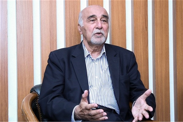حذف حق فنی از درآمد داروسازان صحیح نیست/ حال و روز داروخانه‌ها در رویارویی با مشکلات مالی