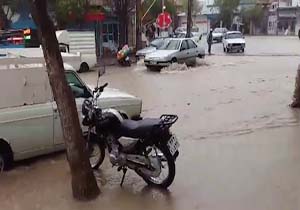 خیابان‌های بیجار در آب غرق شد + فیلم