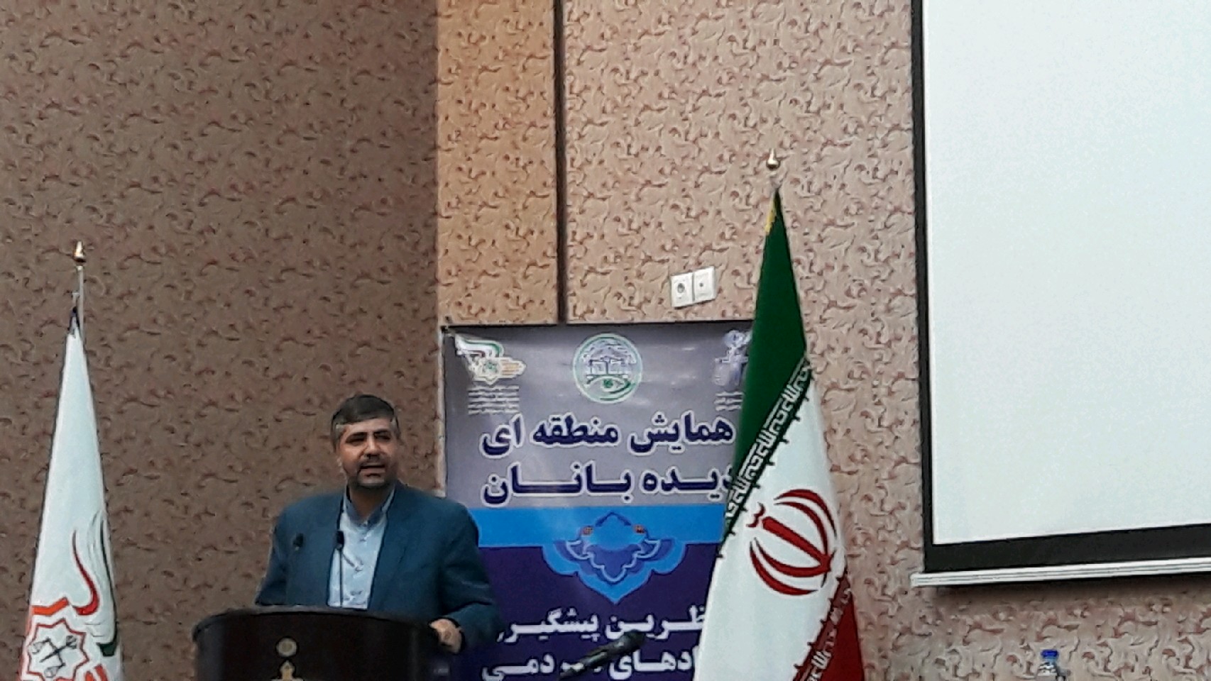 برای کاهش حجم پرونده‌ها در دادگستری باید از ظرفیت‌های مردمی استفاده شود