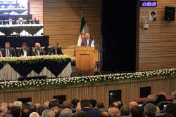 خط مقدم ما در جنگ اقتصادی بخش خصوصی است و باید بیش از هر زمان تقویت شود.