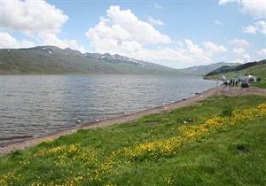 تبدیل دریاچه گیلارلوی گرمی به سایت ورزش های آبی استان اردبیل