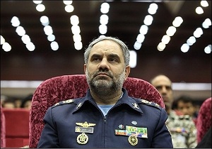 بازدید فرمانده نیروی هوایی ارتش از پایگاه شهید عبدالکریمی بندر عباس