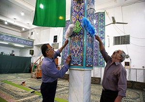 غبار روبی از مساجد در آستانه ماه رمضان + فیلم