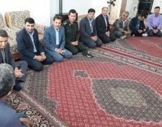 دیدار با خانواده شهدا و ایثارگران عید مسئولان است