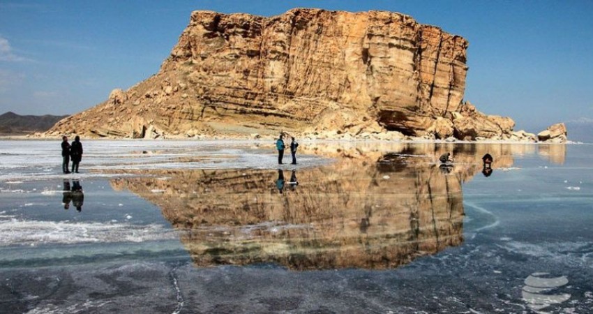 مهار ۷۰ درصد از گرد و غبارهای نمکی دریاچه ارومیه