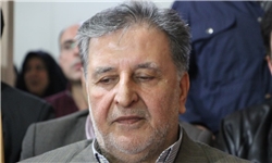 خودروی ایرانی را به ماشین‌های خارجی ترجیح می‌دهم/ استفاده از کالای ایرانی باعث ارتقای شخصیت مردم می‌شود