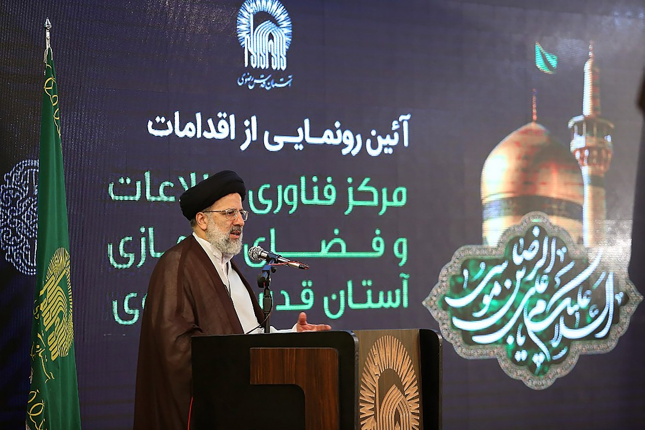 نباید در بستر اطلاعاتی و ارتباطی فضای مجازی منفعلانه رفتار کنیم