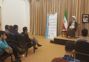 دانش آموزان در فعالیت‌های جهادی و انقلابی مشارکت کنند