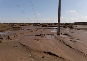 پیش بینی وزش باد شدید در خراسان جنوبی/سیلاب در راه است