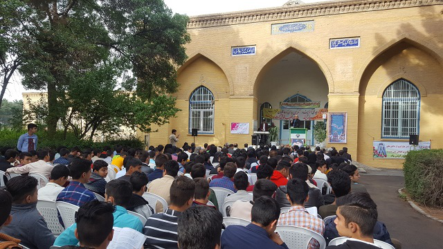 زنگ خیام در نیشابور نواخته شد