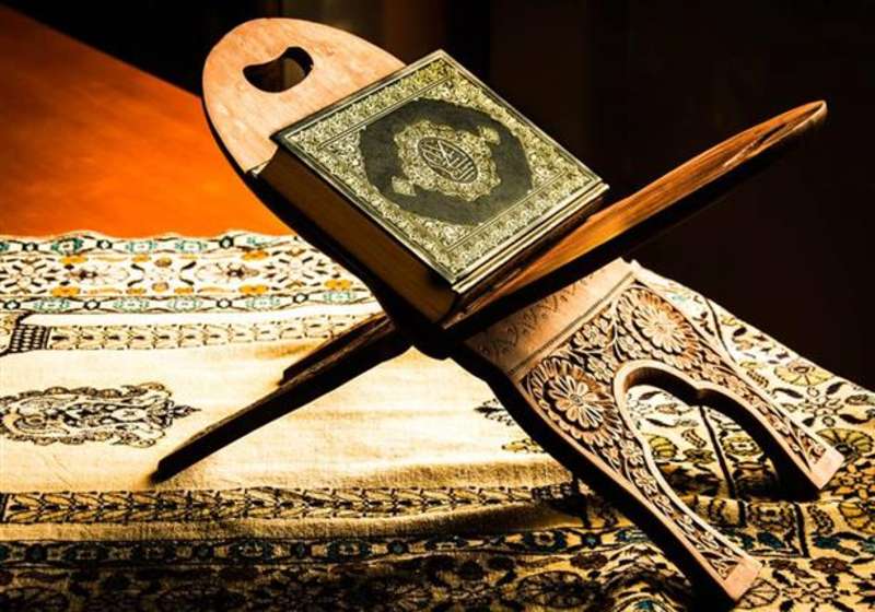 آیا خواندن تفسیر قرآن جای تلاوت را می&zwnj;گیرد؟